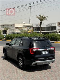 جی ئێم سی ئەکادیا